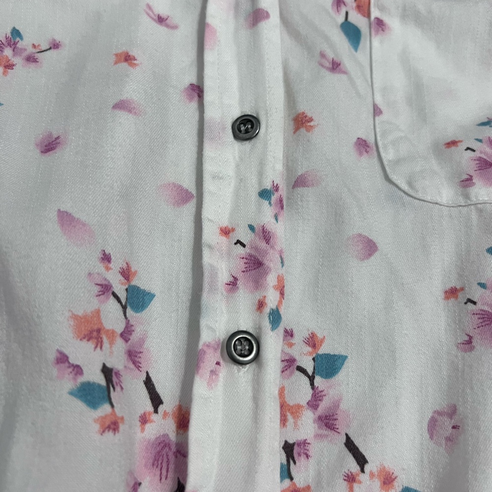 Billy T Floral Button Down Lyocell Spring Blossom Top - Picture 6 of 10